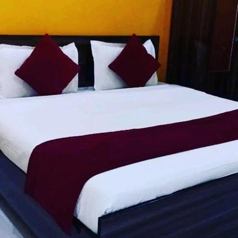 Hotel Suraj Rishīkesh Rom bilde